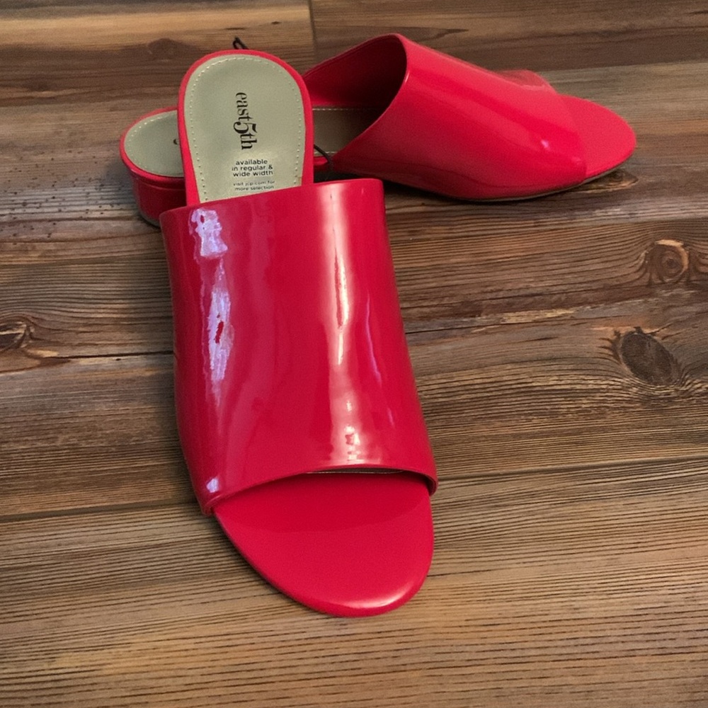 NEW East 5th Glossy Red Slip On Sandals